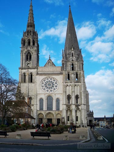 Chartres Cathedral Towers  What You Can See From The High